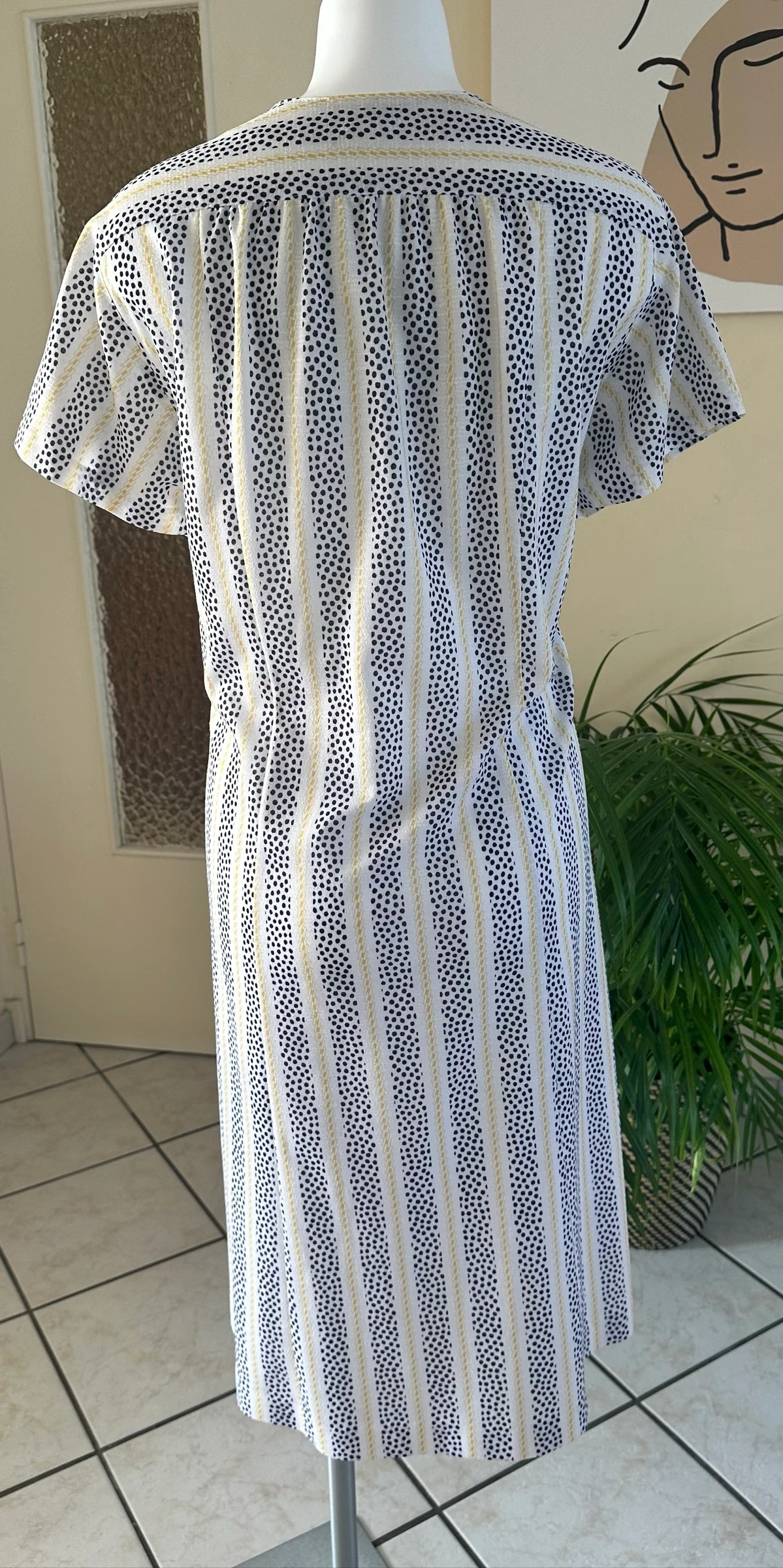Vestido vintage estampado azul-marinho e amarelo tamanho 44/46 – Condição impecável – photo 8